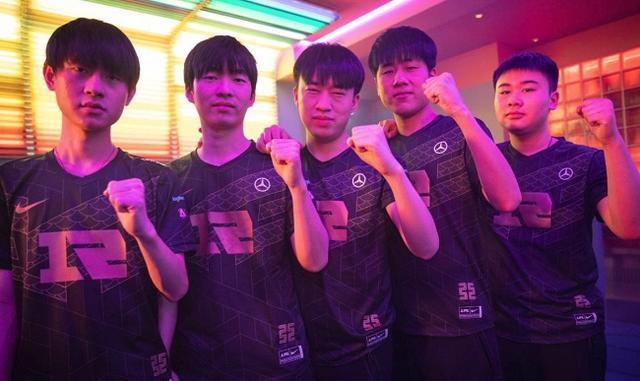 彩瞬间中 彩瞬间中