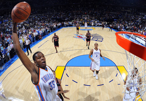 当晚的主题 当晚的主题